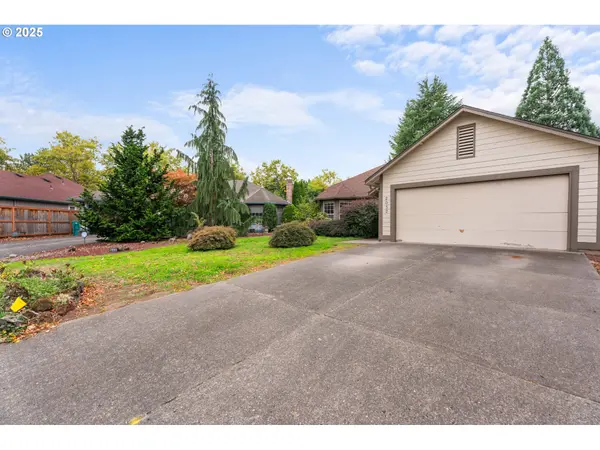 2052 SE 158TH LOOP, Vancouver, WA 98683