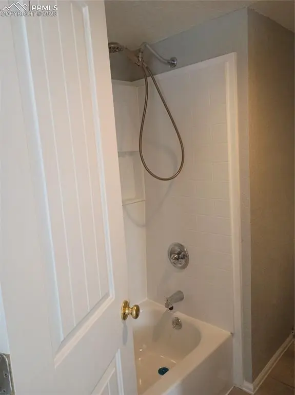 225 Willow ST, Colorado Springs, CO 80903