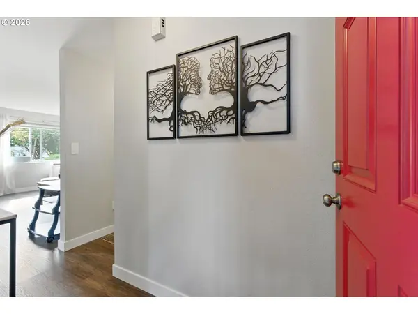 47 EAGLE CREST DR #53, Lake Oswego, OR 97035