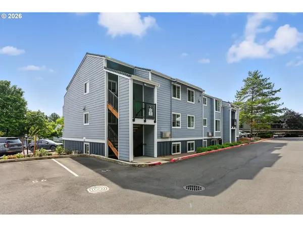 47 EAGLE CREST DR #53, Lake Oswego, OR 97035