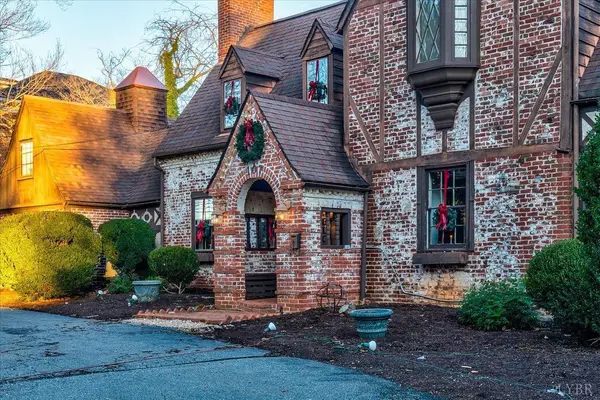 1670 Church Street #1694, Appomattox, VA 24522