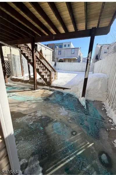 44 Hecker St, Newark City, NJ 07103