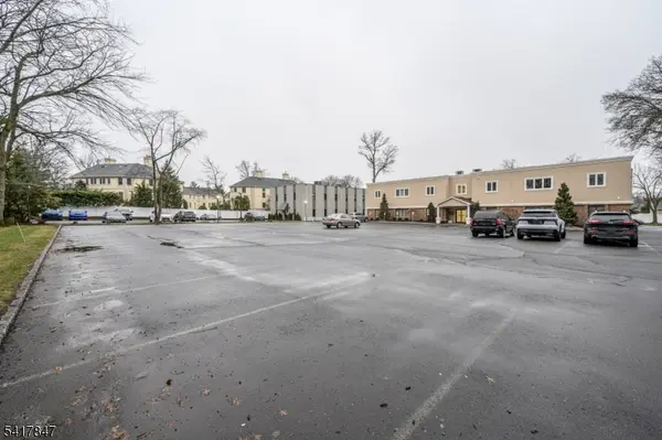 727 Raritan Rd, Clark Twp., NJ 07066