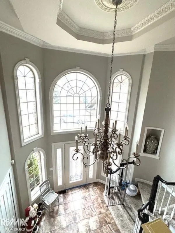 68135 Lake Angela DR, Richmond, MI 48062