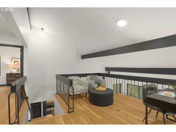 3362 SW FAIRMOUNT BLVD, Portland, OR 97239