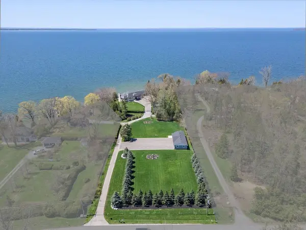 16 & 20 Garden Gate, Brock, ON L0K 1A0