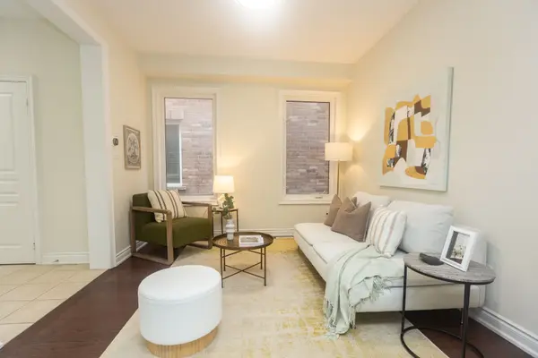 31 Bernbridge RD E, Markham, ON L6B 0S3