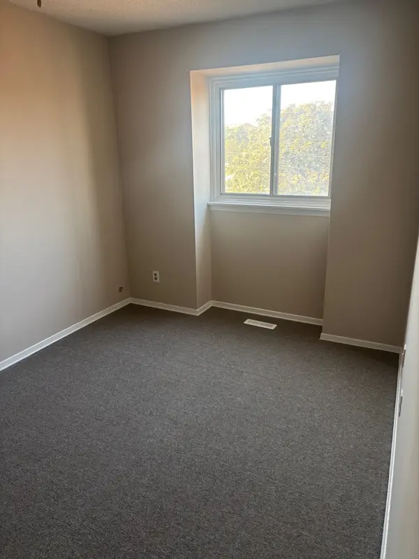 119 Moregate CRES, Brampton, ON L6S 3K9