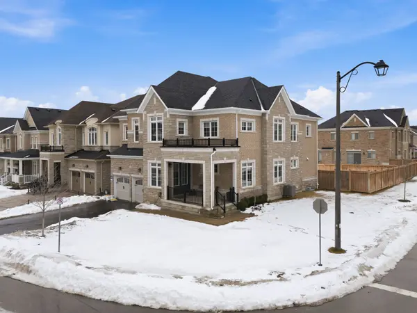 73 Arthur Griffin CRES, Caledon, ON L7C 4G1