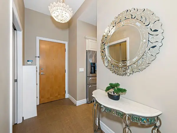 58 Marine Parade DR #410, Toronto W06, ON M8V 4G1