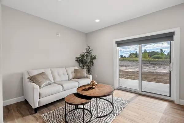 13 Moonlight CT #201A, Central Huron, ON N0M 1L0