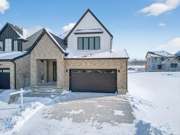 12 Sheldabren ST, North Middlesex, ON N0M 1A0