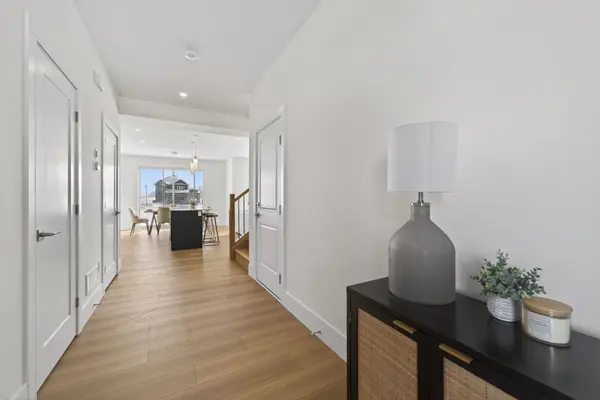 12 Sheldabren ST, North Middlesex, ON N0M 1A0