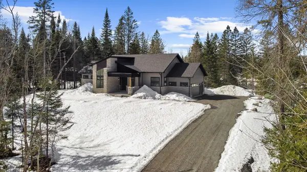 1007 Kingsridge CT, Lake Of Bays, ON P1H 0K1