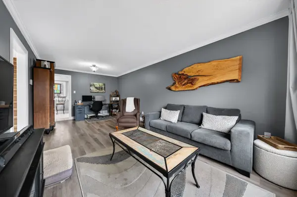 361 Stephanie DR, Guelph, ON N1K 1R2