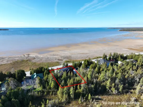315 SHORELINE AVE, South Bruce Peninsula, ON N0H 2T0