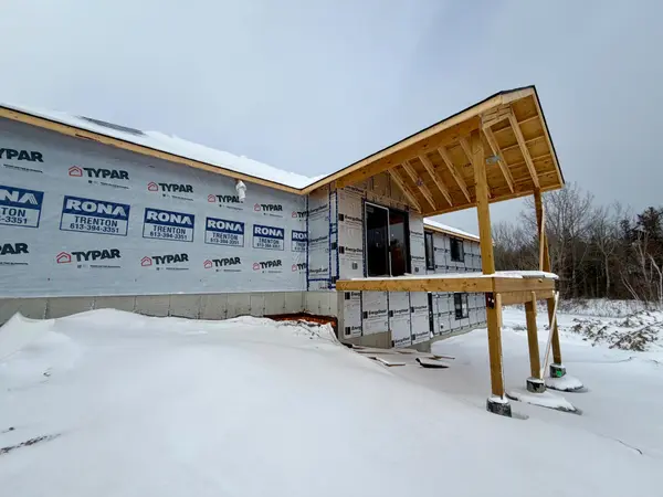 141 Middle Ridge RD, Brighton, ON K0K 1H0