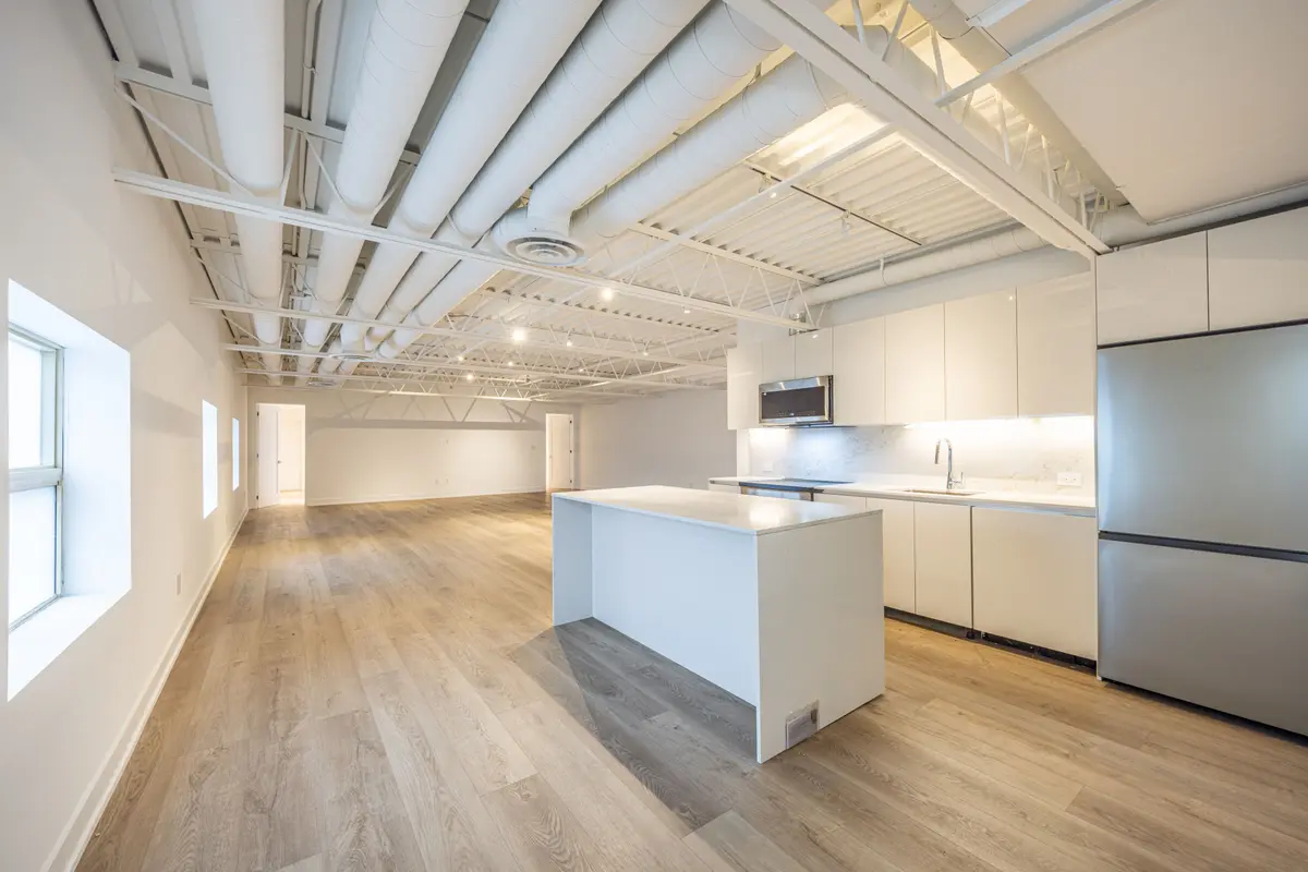 550 College ST #2R-2ND FLOOR REAR, Toronto C01, ON M6G 1B1