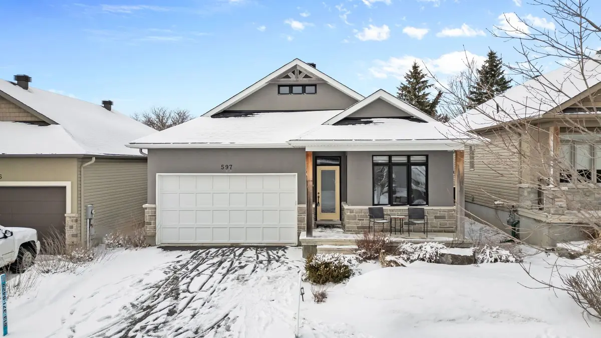 597 Robert Hill ST, Mississippi Mills, ON K0A 1A0