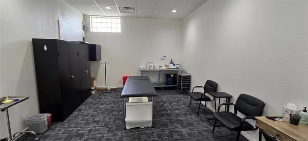 208 N Highway 377, Roanoke, TX 76262