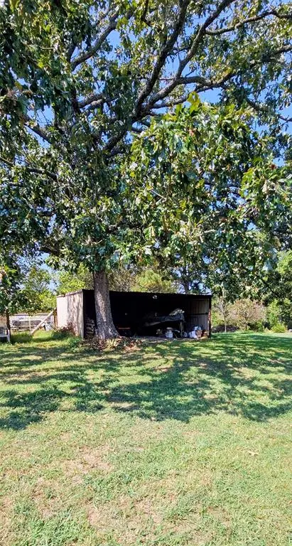 85 County Road 1435, Mount Pleasant, TX 75455