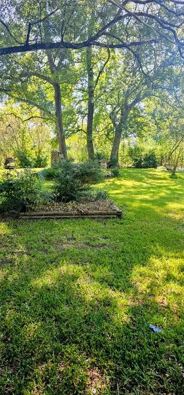 85 County Road 1435, Mount Pleasant, TX 75455