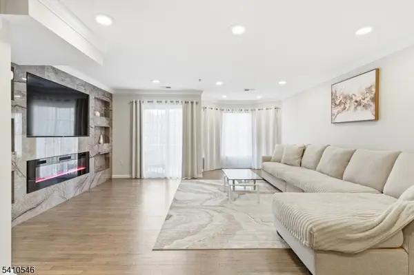 107 Adamecs Way #7, South Amboy City, NJ 08879