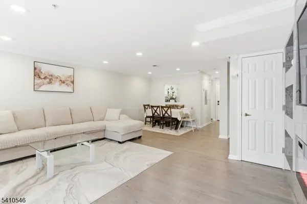 107 Adamecs Way #7, South Amboy City, NJ 08879