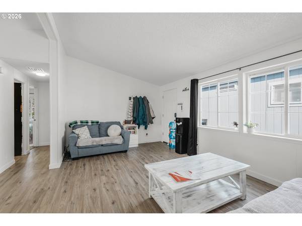 7842 SE LINDY ST, Portland, OR 97206