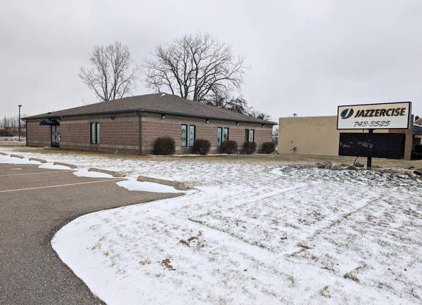 3525 E Court ST, Flint, MI 48506