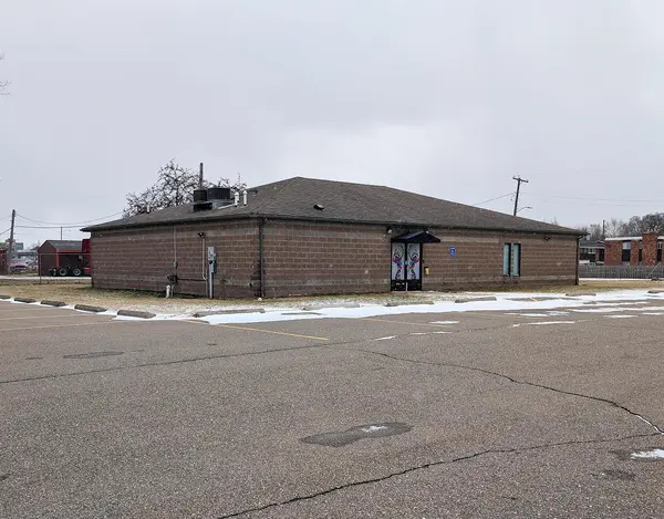 3525 E Court ST, Flint, MI 48506