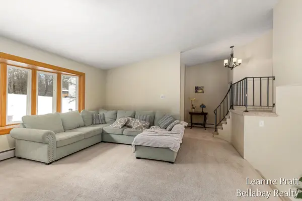 231 Eden RD, Pennfield Twp, MI 49017