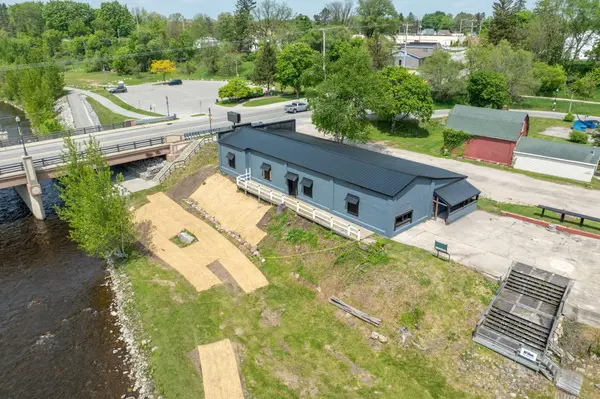 226 Baldwin St, Big Rapids, MI 49307