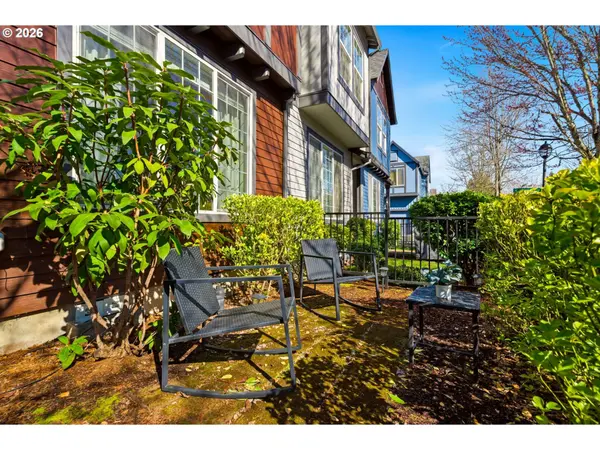 1211 SE TAMANGO ST, Hillsboro, OR 97123