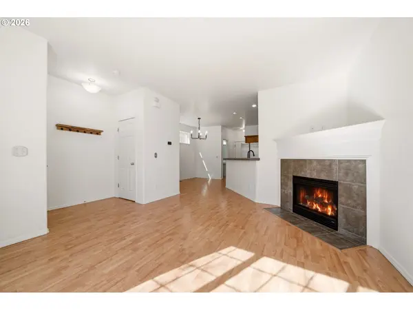 1211 SE TAMANGO ST, Hillsboro, OR 97123