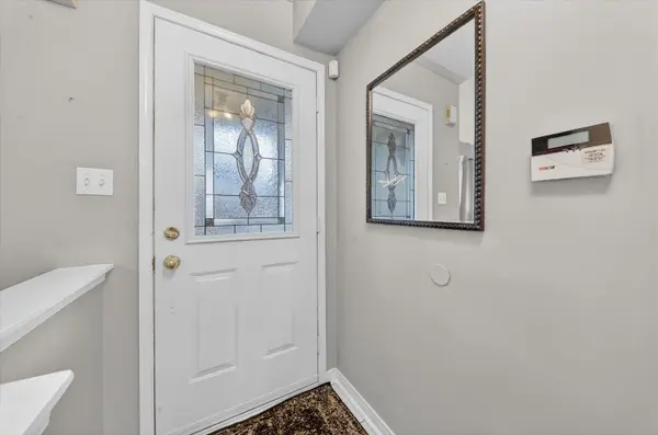 91 Bean CRES, Ajax, ON L1T 4N8