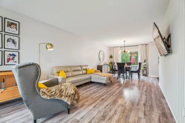 50 Metro RD S, Georgina, ON L4P 3K8