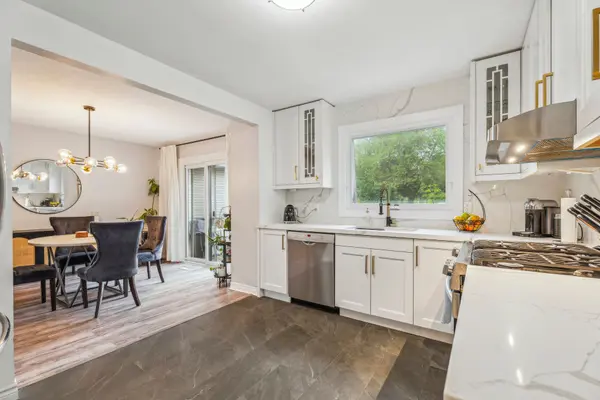 50 Metro RD S, Georgina, ON L4P 3K8