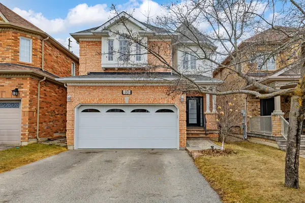 338 Mcbride CRES, Newmarket, ON L3X 2W3