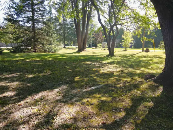 1968 Rosemount RD, Tay, ON L0K 2C0