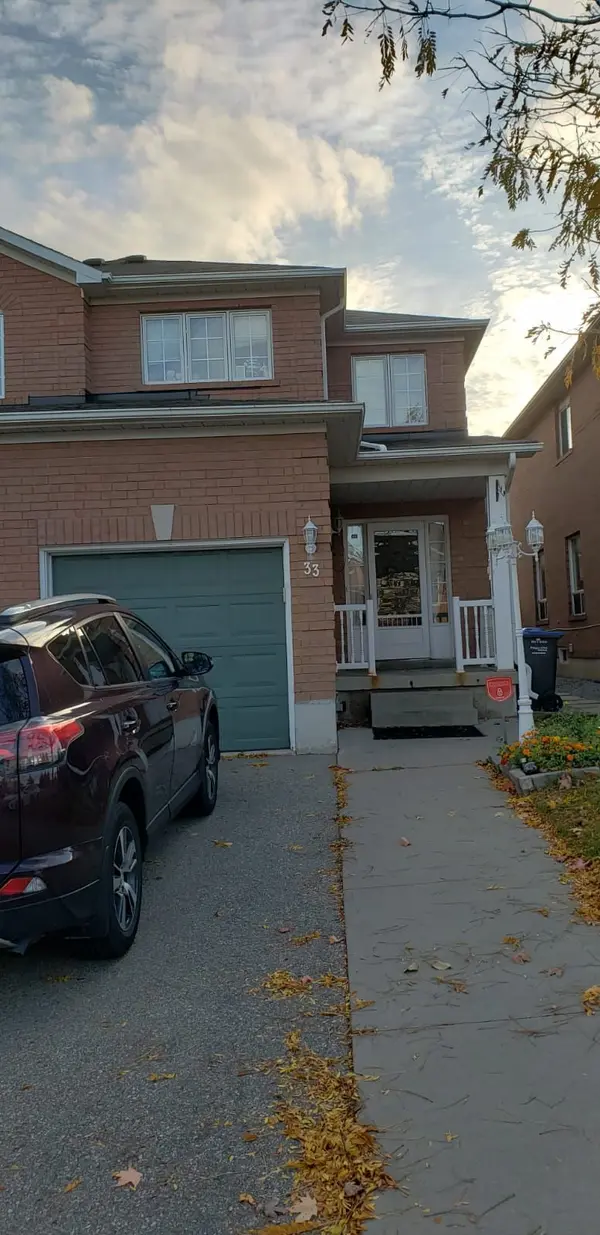 33 Baha CRES, Brampton, ON L7A 2J3