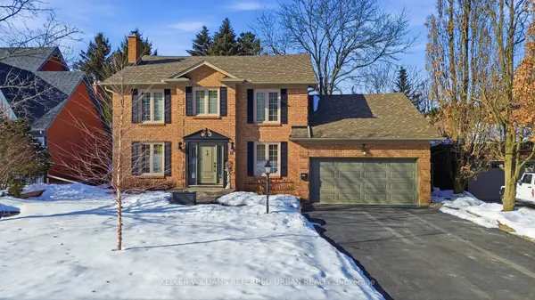 57 McGregor CRES, Hamilton, ON L9G 1B3