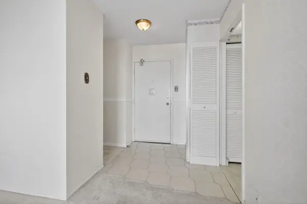 1285 Cahill DR #708, Hunt Club - South Keys And Area, ON K1V 9A7