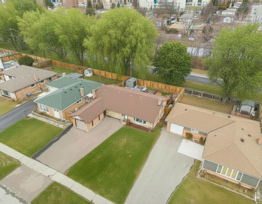 11 Addington CRES, Brampton, ON L6T 2R1