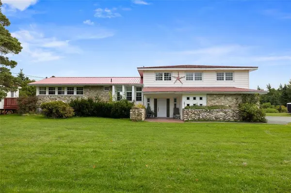 563 Main Road, Goulds, NL A1S 1E1