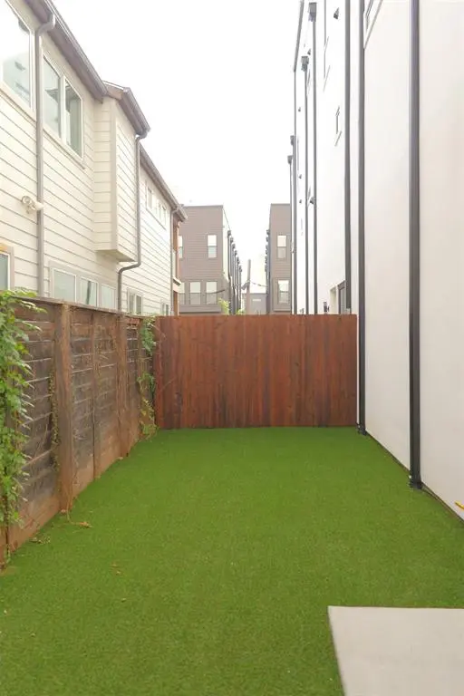 4200 Munger Avenue #1, Dallas, TX 75204