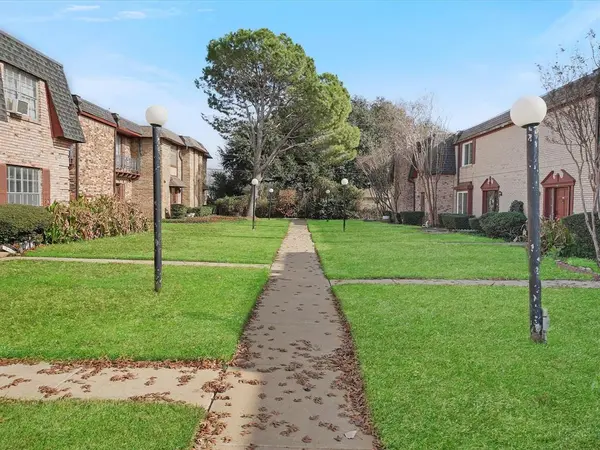 1819 E Grauwyler Road #178, Irving, TX 75061