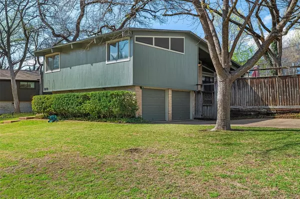 Dallas, TX 75218,10753 Sinclair Avenue