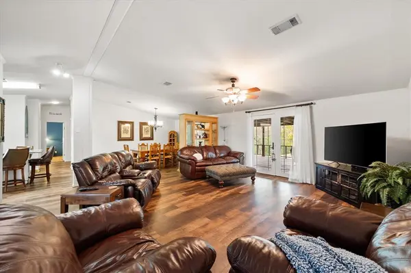 2144 Pr 3015, Buffalo, TX 75831