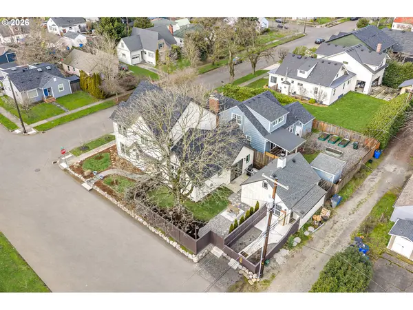 800 E 37TH ST, Vancouver, WA 98663